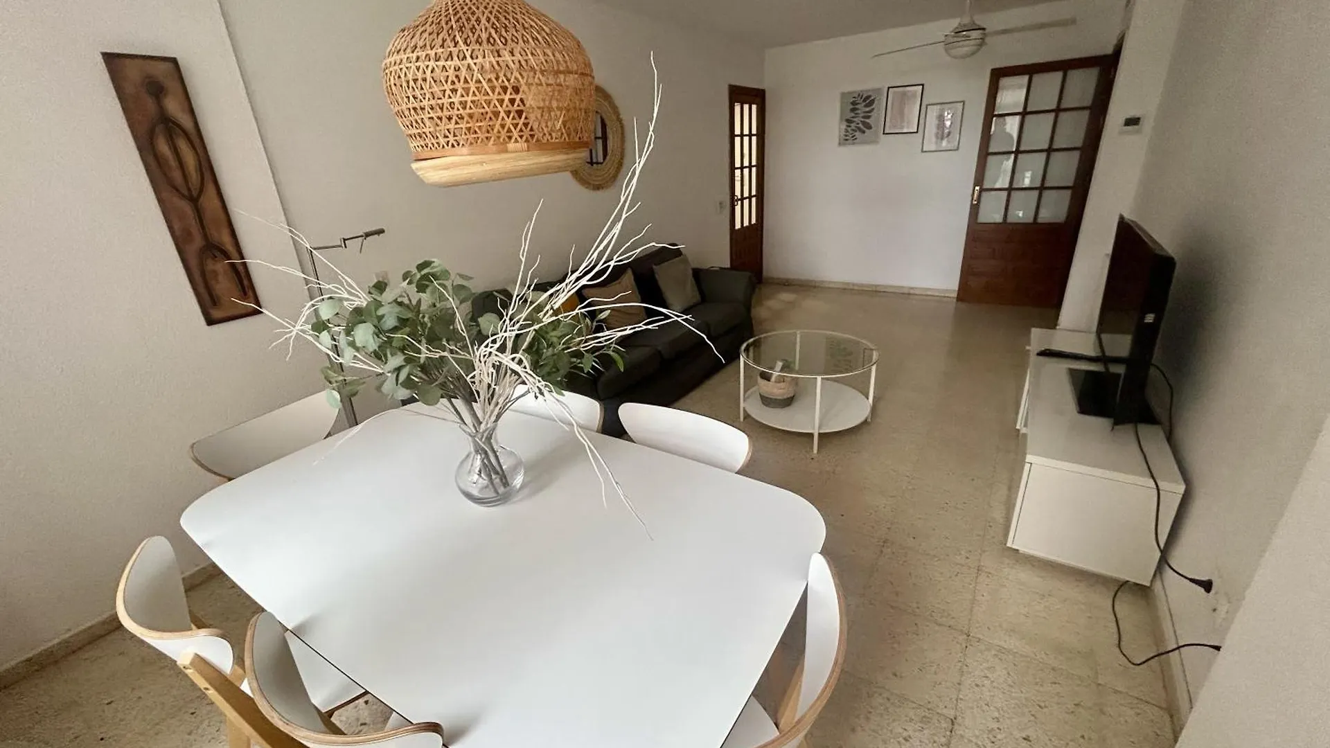 말라가 Malagueta Sol Y Playa 아파트 0*,  스페인